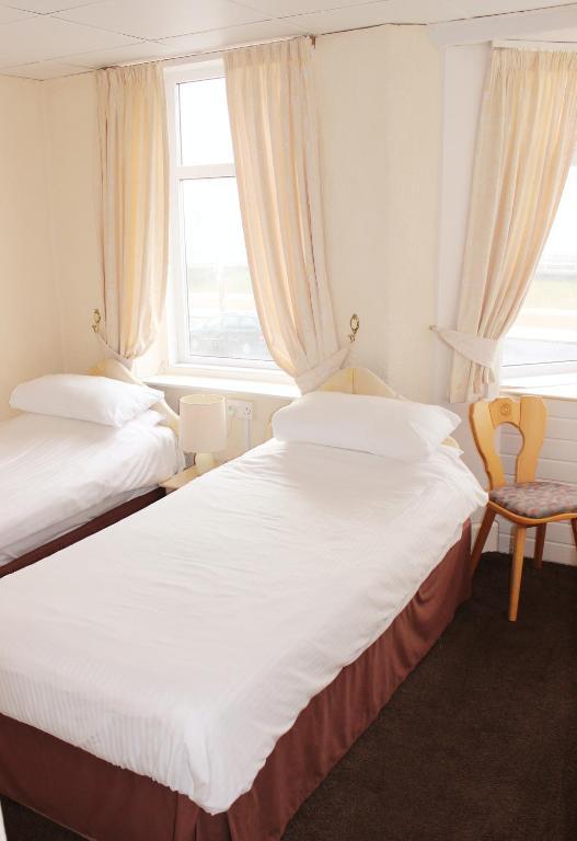 The Colwyn Hotel - Near Pleasure Beach Blackpool Exteriér fotografie