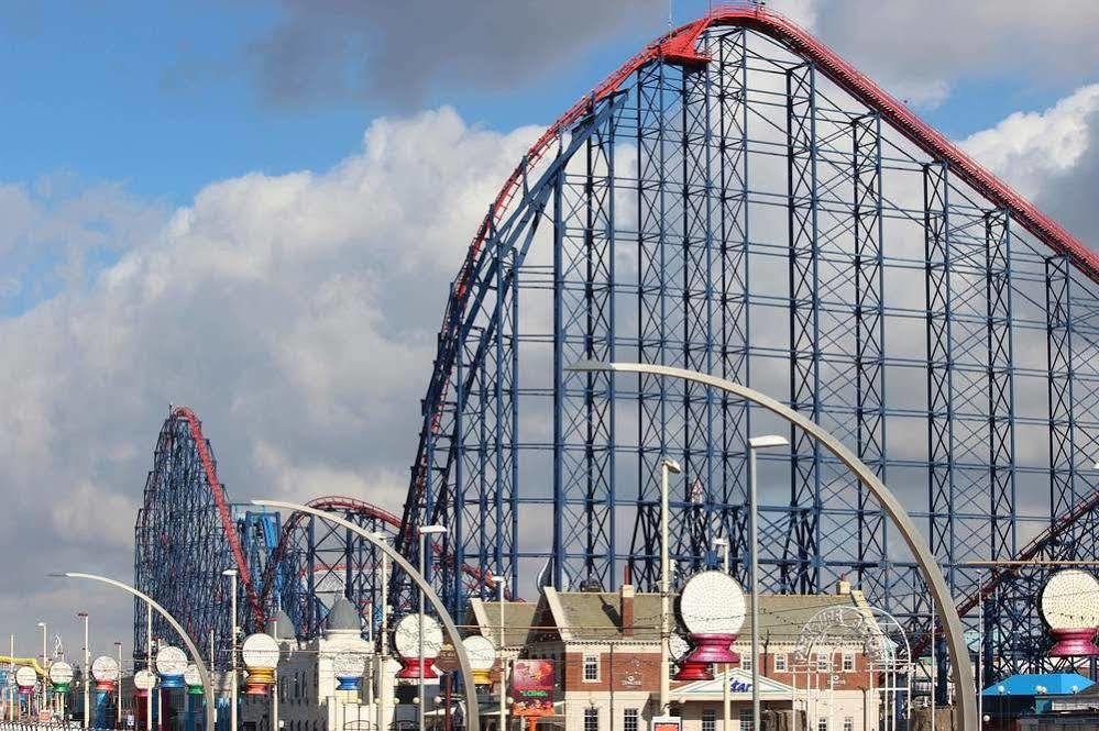 The Colwyn Hotel - Near Pleasure Beach Blackpool Exteriér fotografie